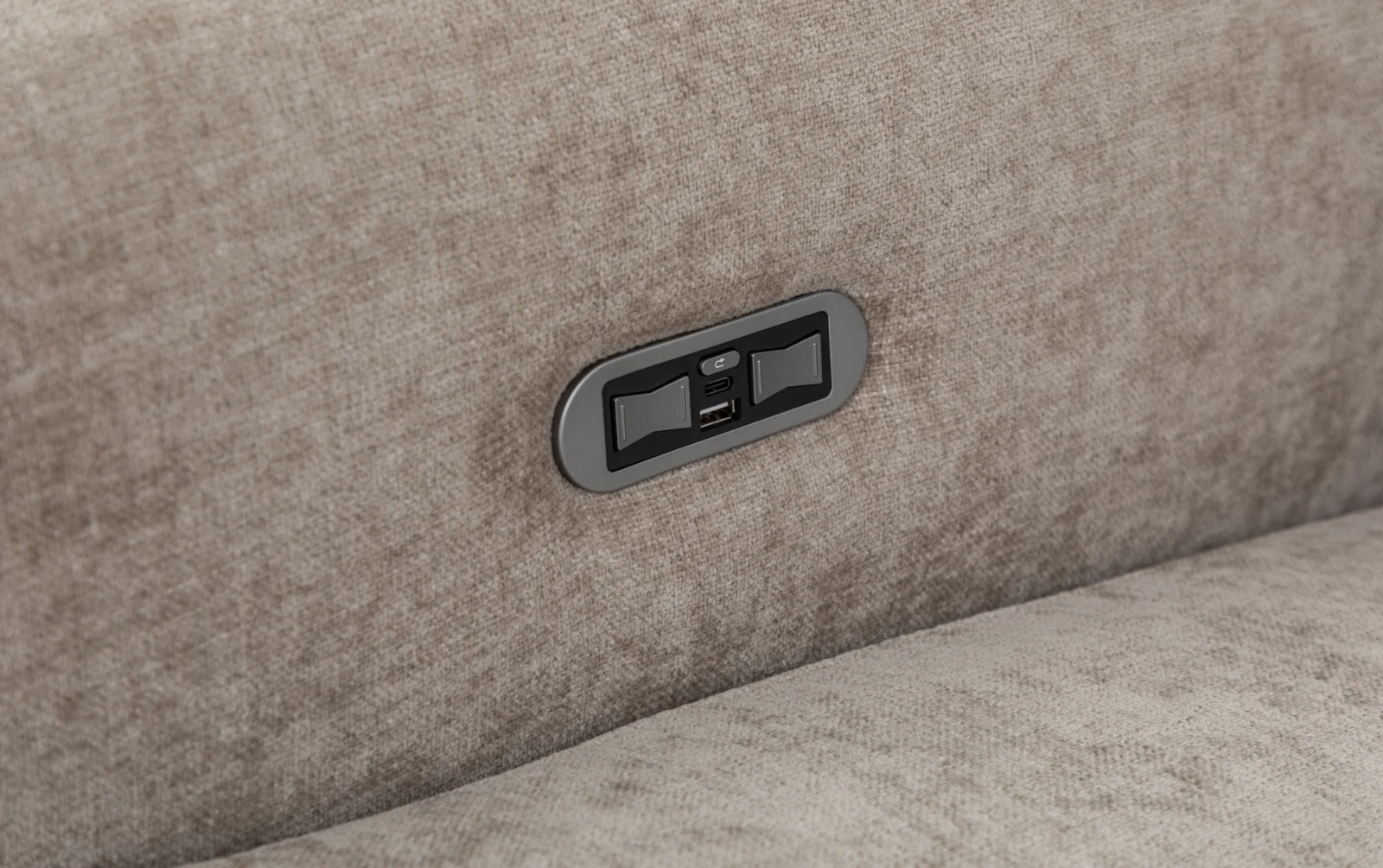 Regent Power Recliner Sofa - Oyster detail Regent Power Recliner Sofa - Oyster detail